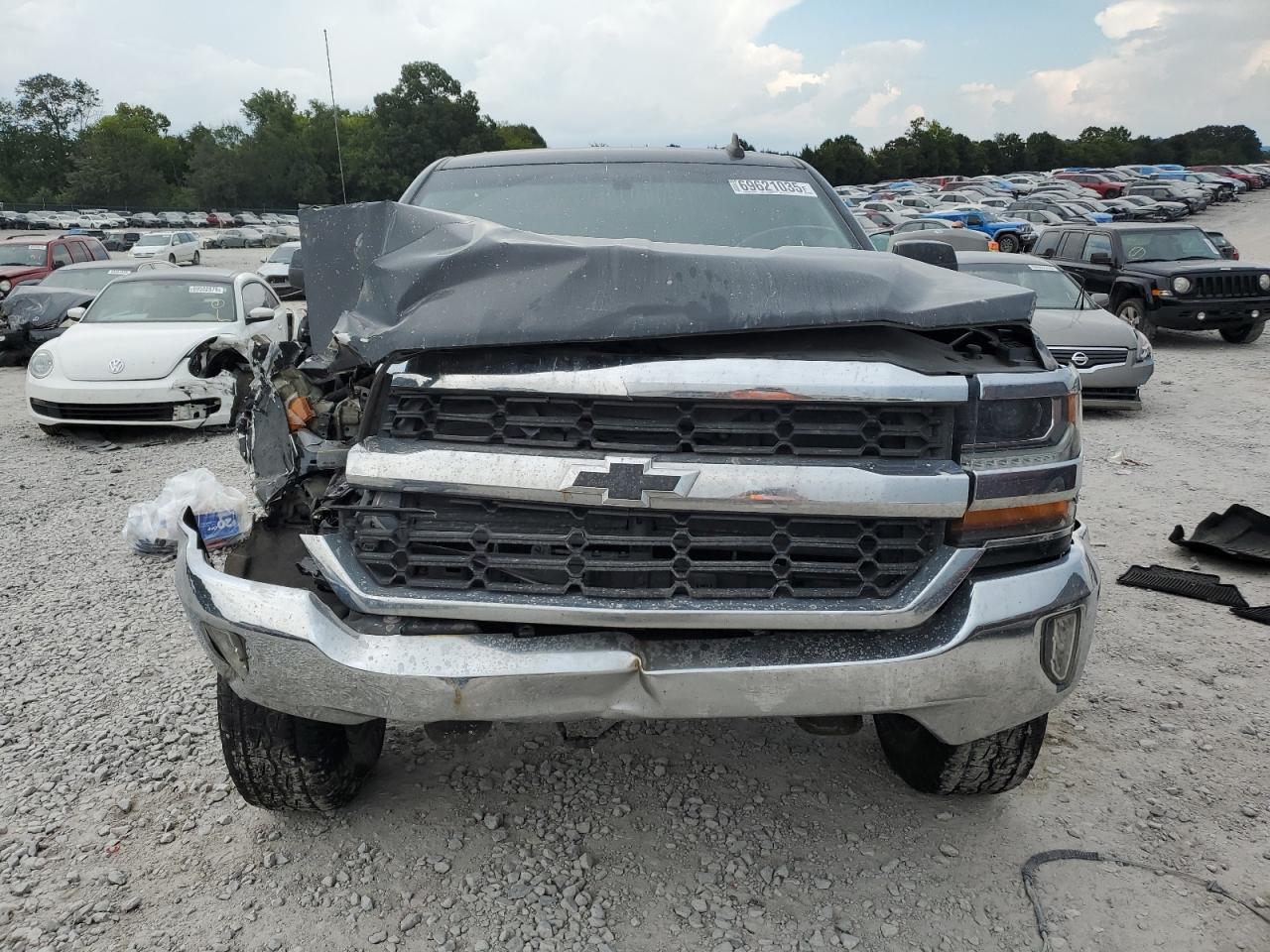 2018 CHEVROLET Silverado