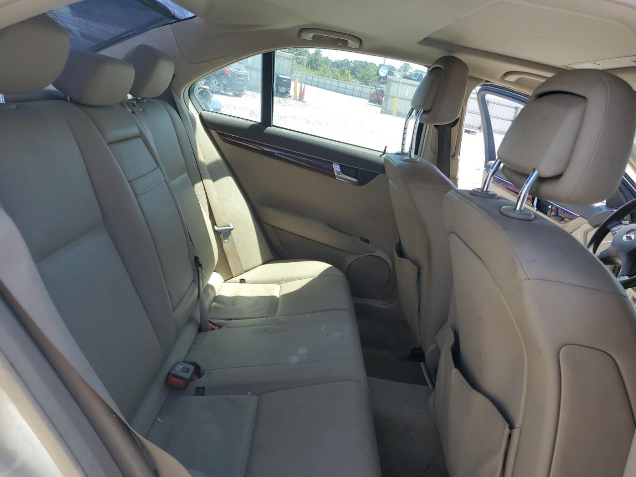 2011 MERCEDES-BENZ C-CLASS