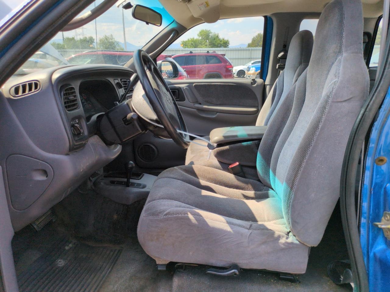 2000 DODGE Dakota