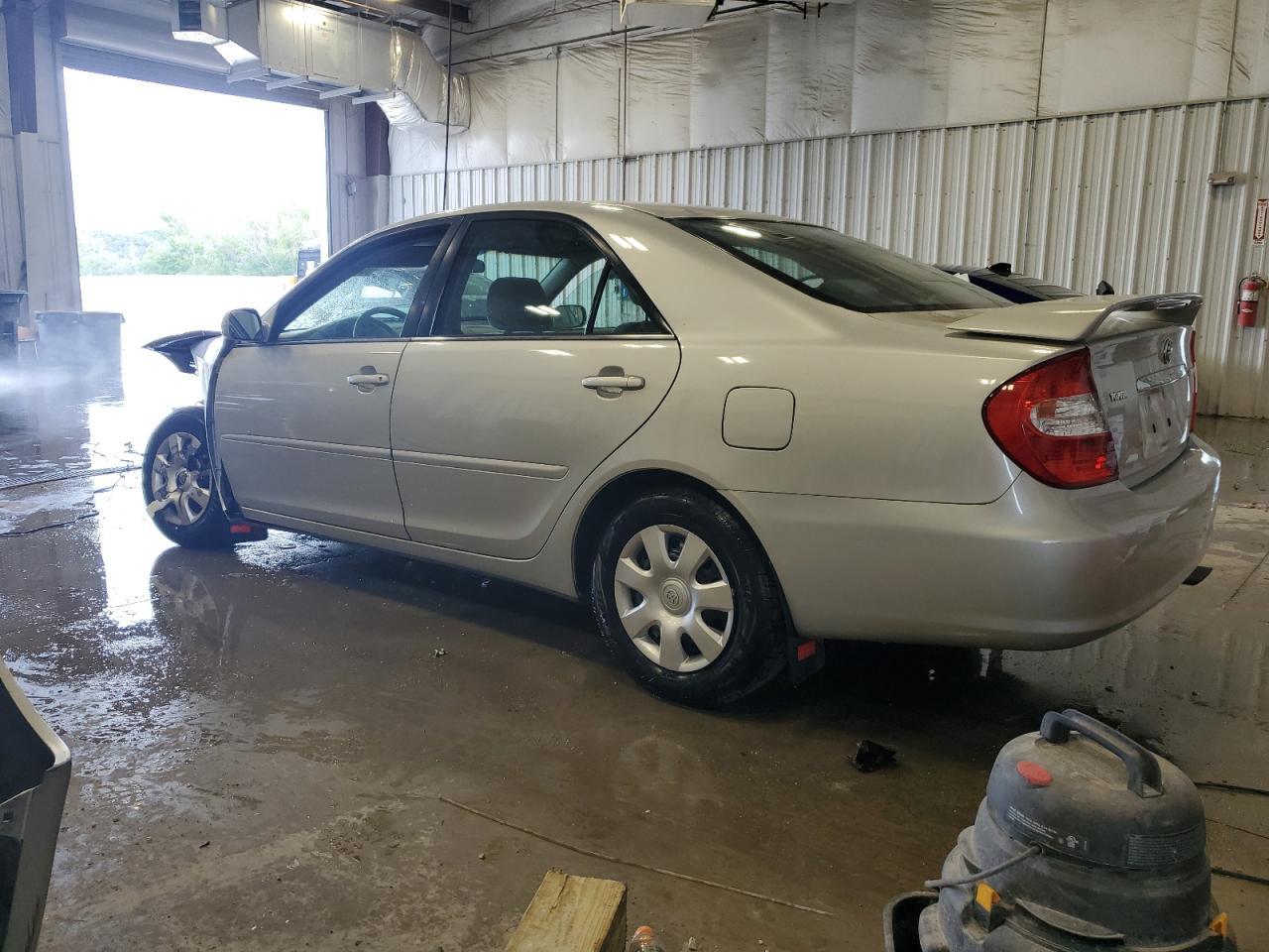 2004 TOYOTA CAMRY