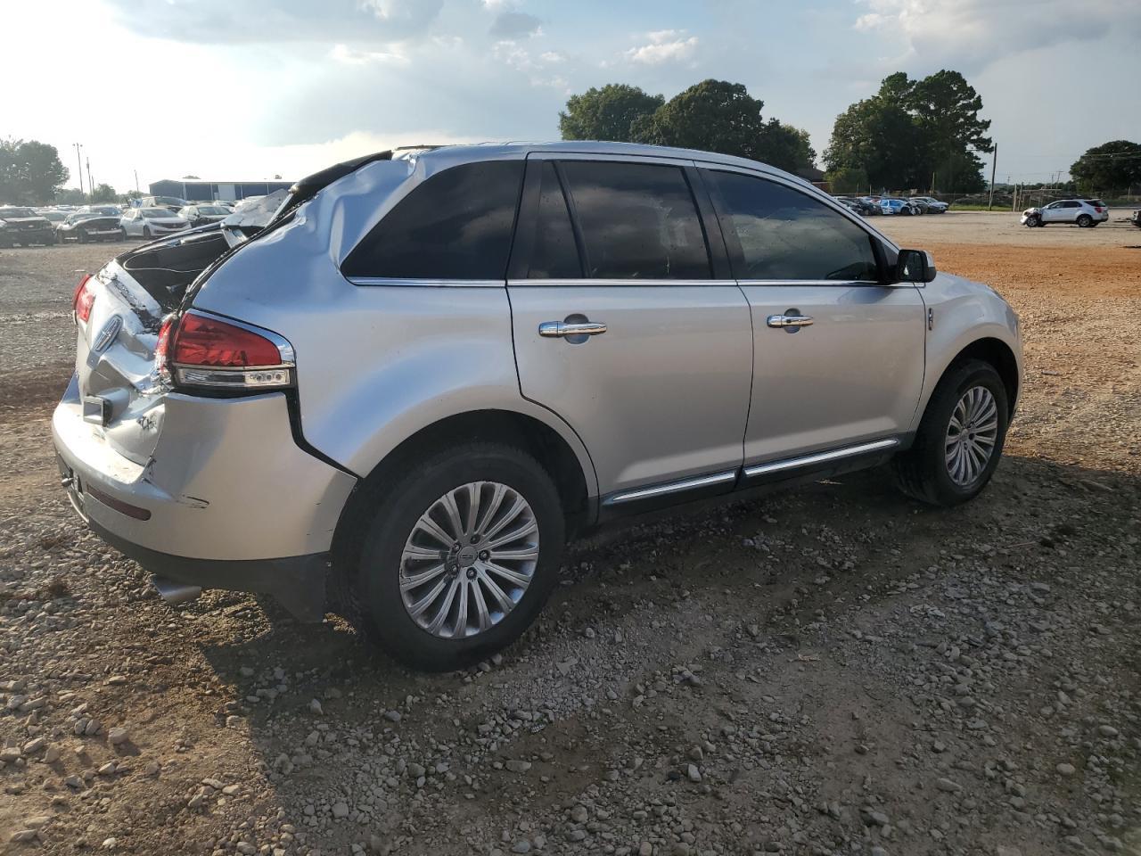 2011 LINCOLN MKX