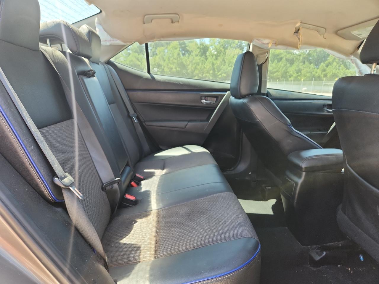 2017 TOYOTA COROLLA