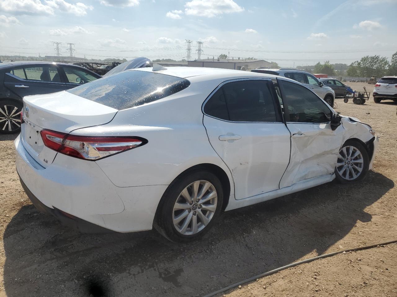2019 TOYOTA CAMRY