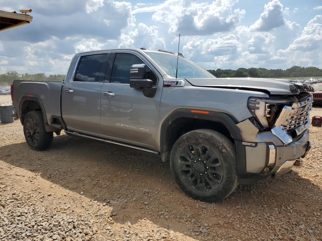 2025 GMC Sierra