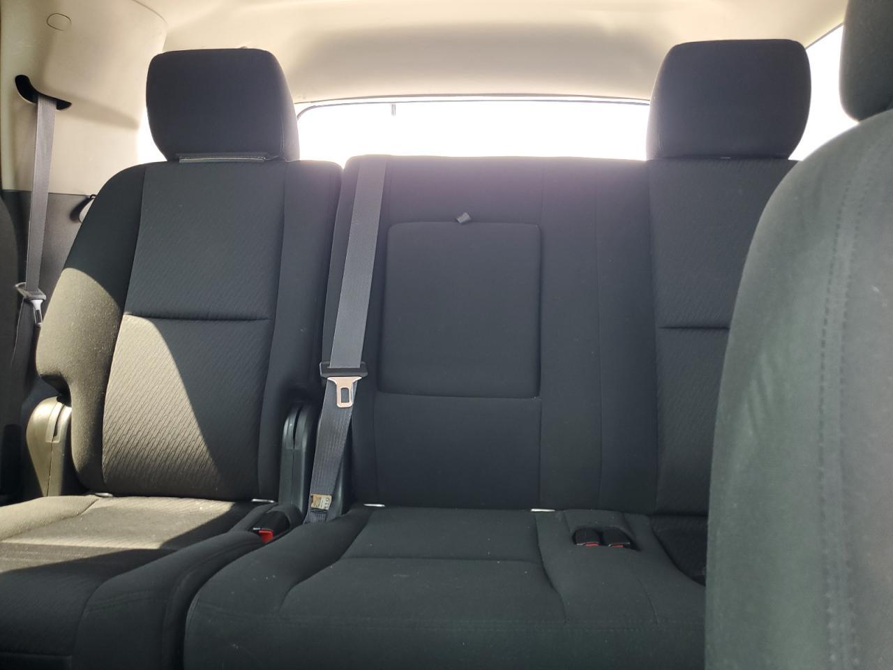 2011 CHEVROLET Tahoe