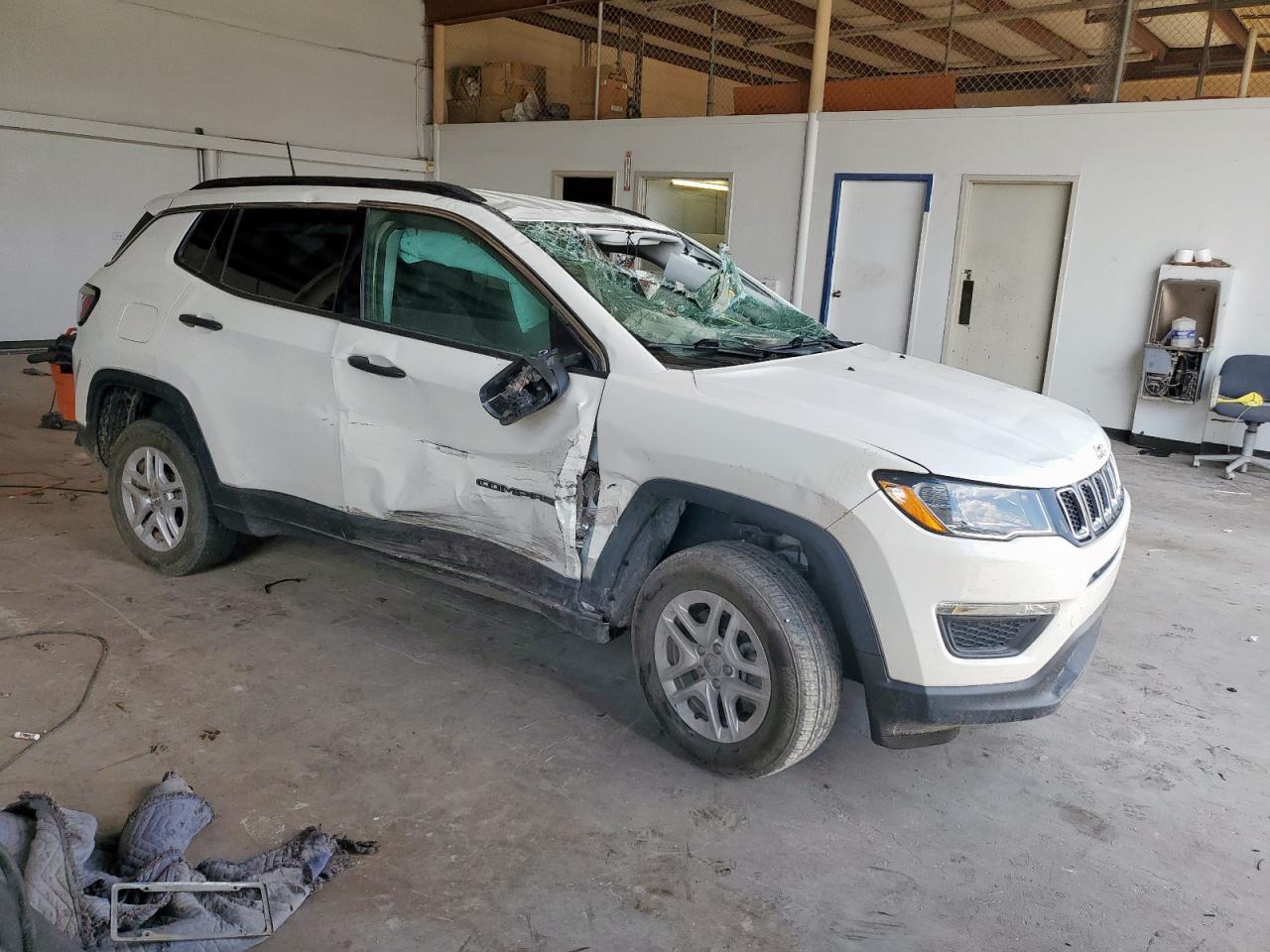 2020 JEEP Compass
