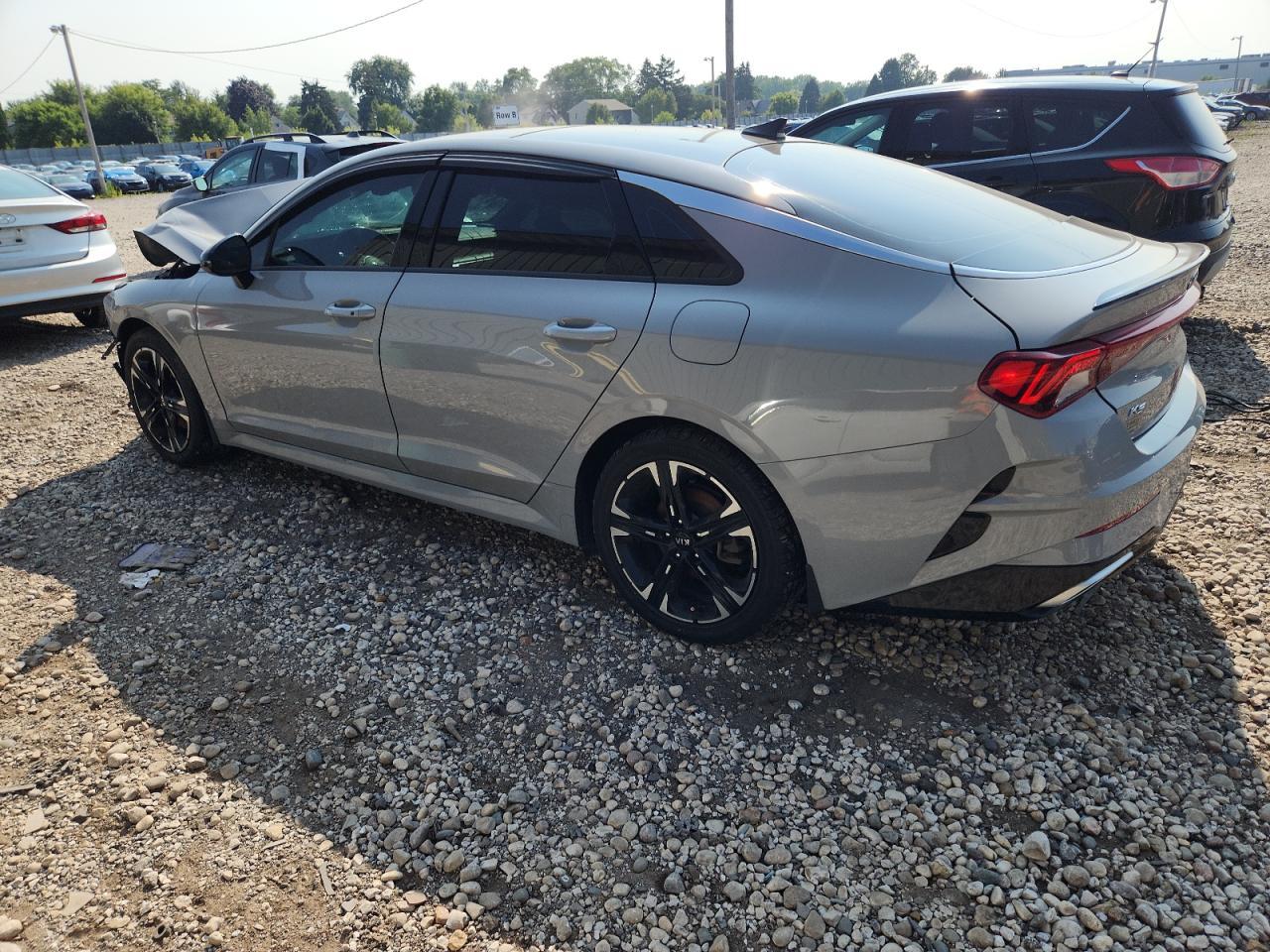2021 KIA K5