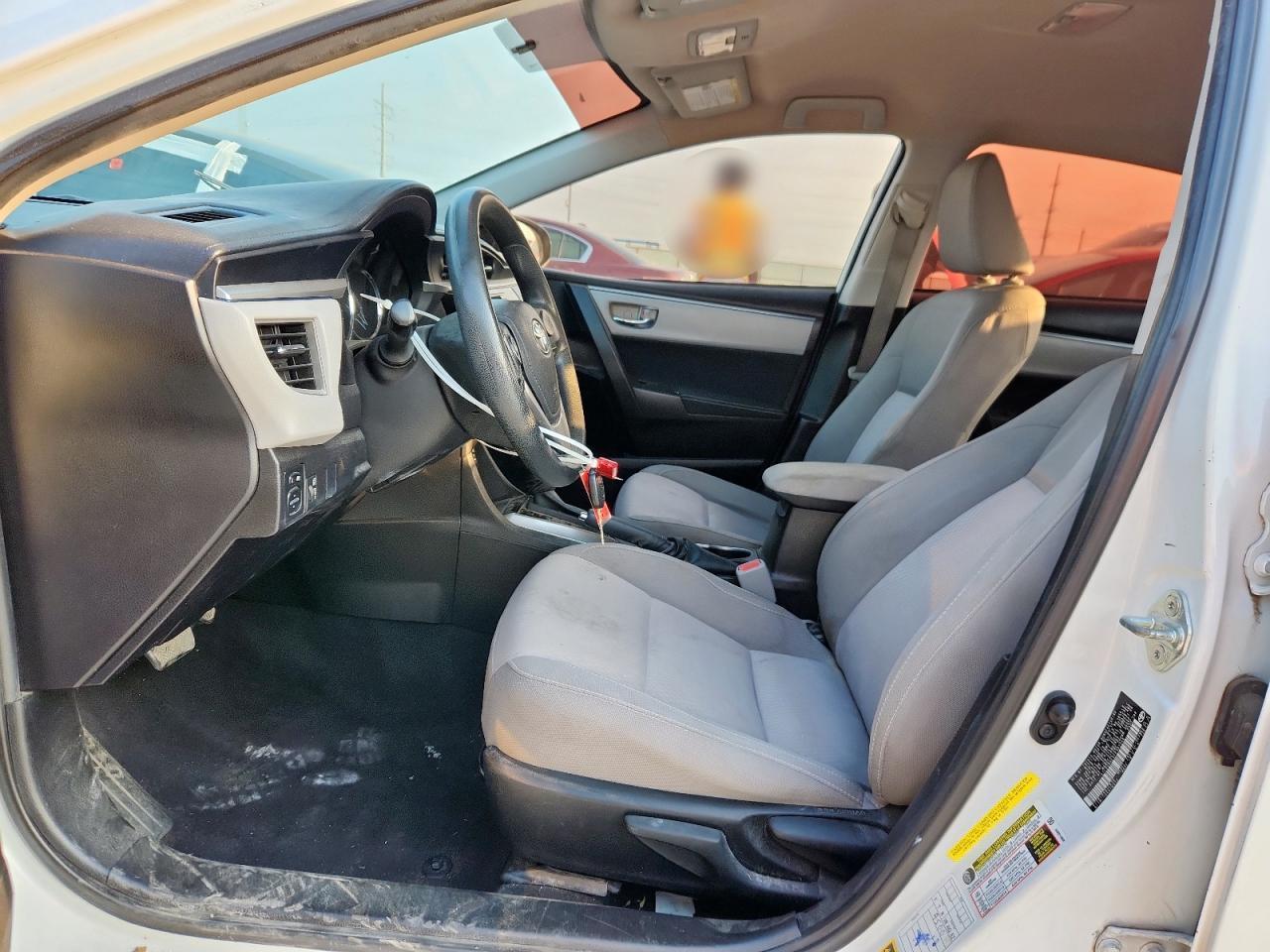 2015 TOYOTA COROLLA