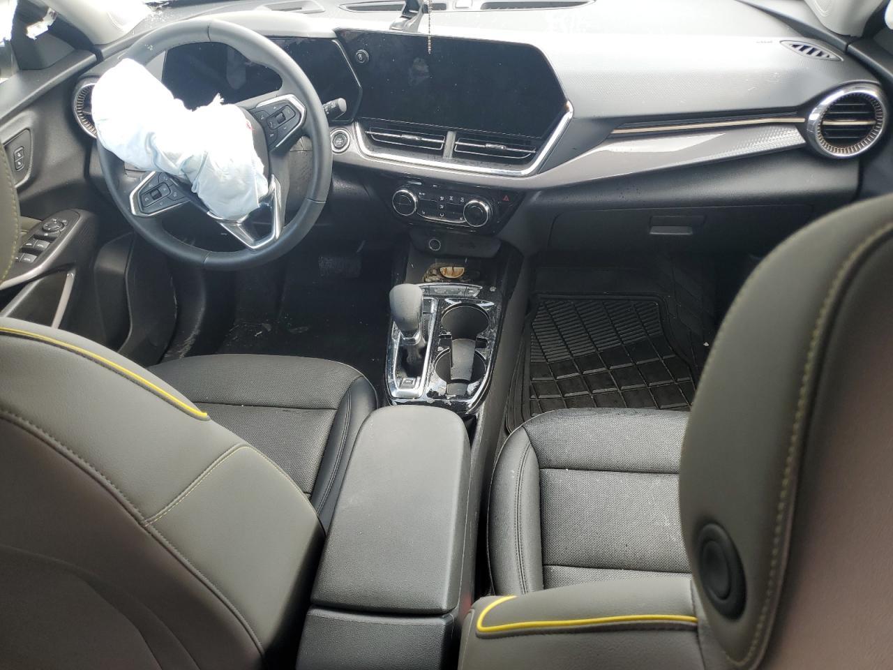 2025 CHEVROLET TRAX