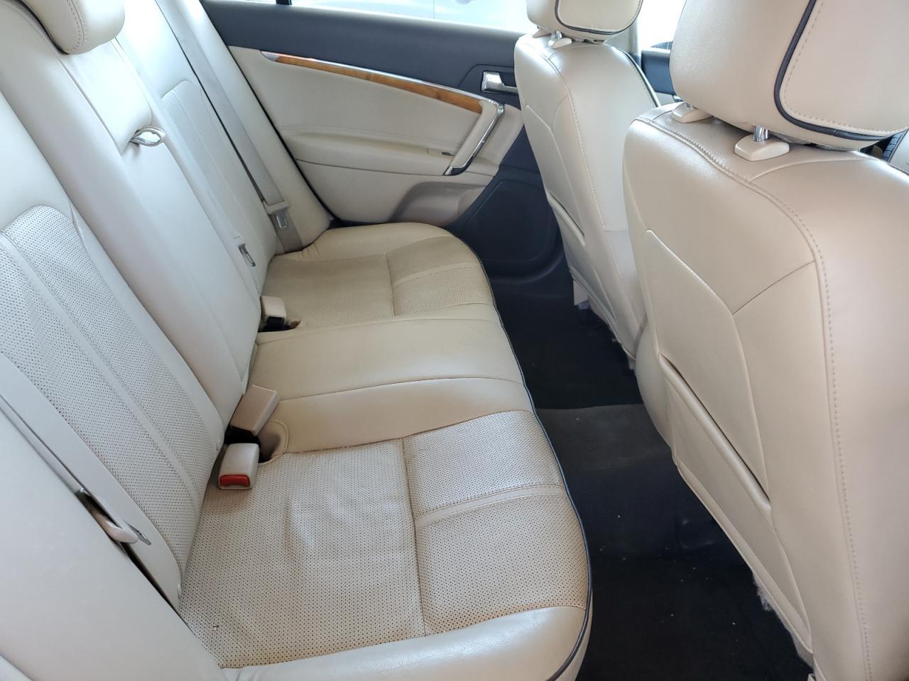 2012 LINCOLN MKZ