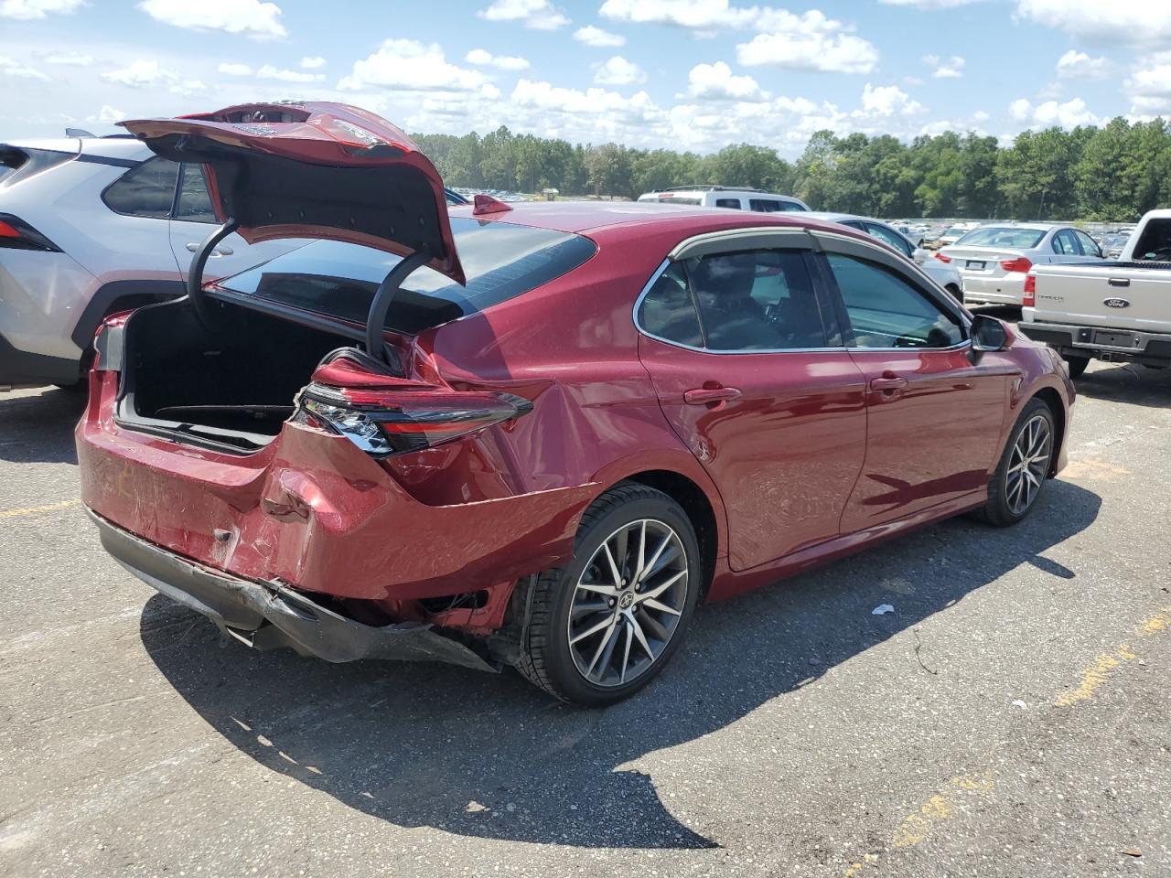 2022 TOYOTA CAMRY