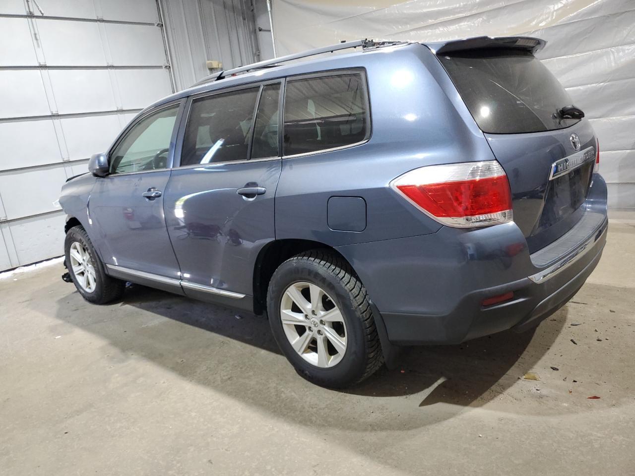 2012 TOYOTA HIGHLANDER