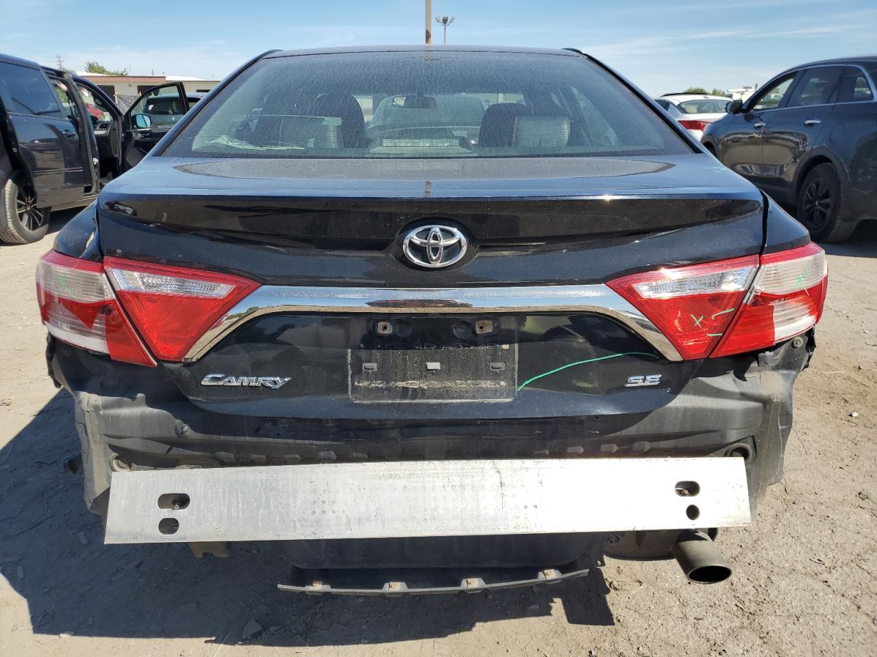 2017 TOYOTA CAMRY