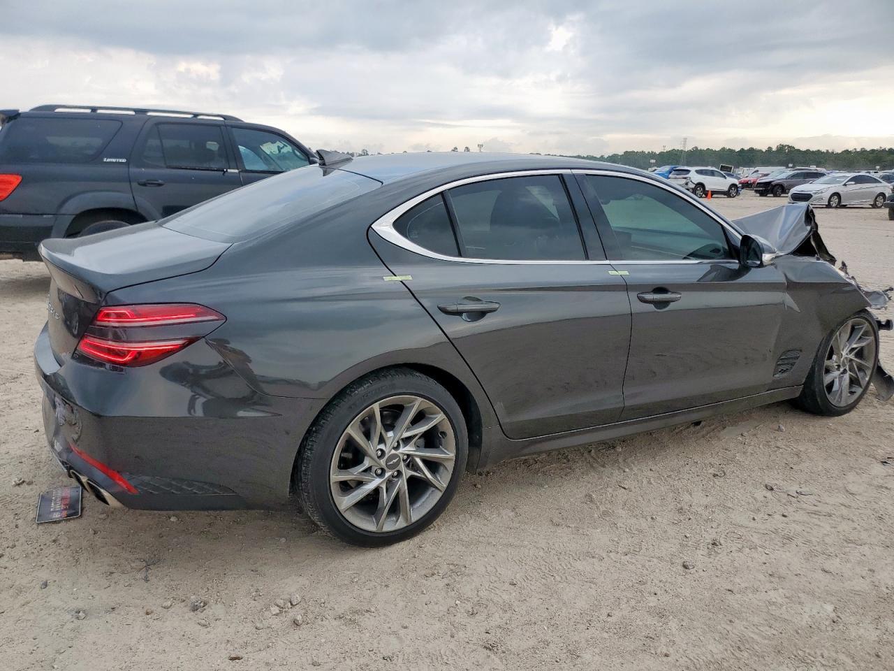 2022 GENESIS G70