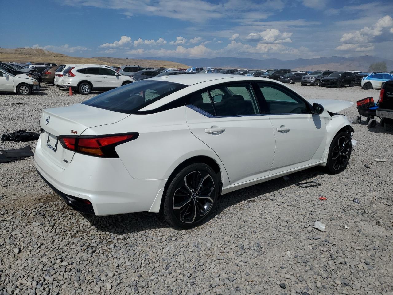 2025 NISSAN ALTIMA