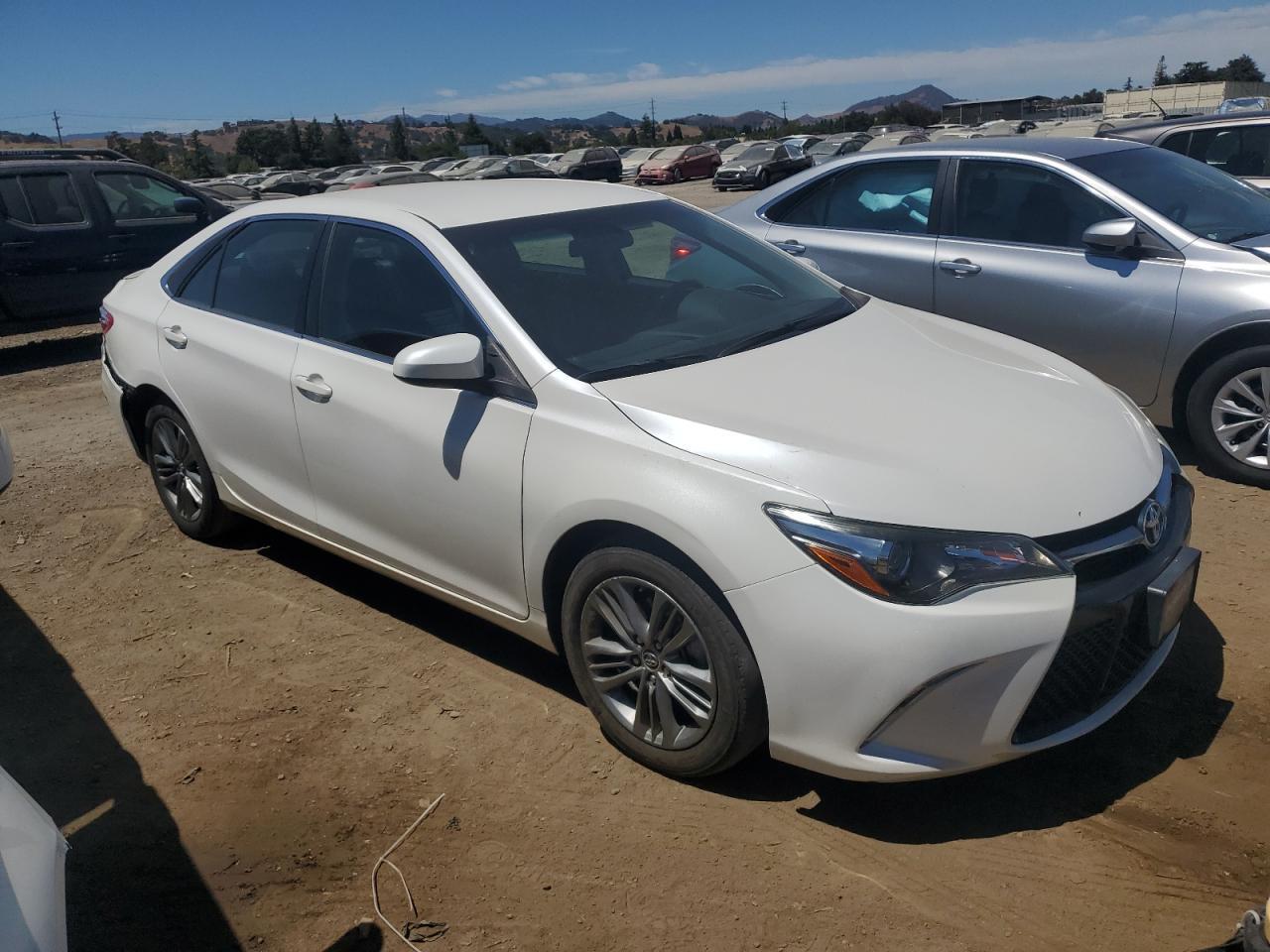 2015 TOYOTA CAMRY