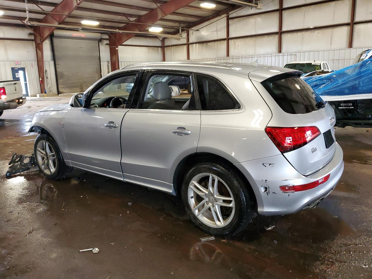 2016 AUDI Q5