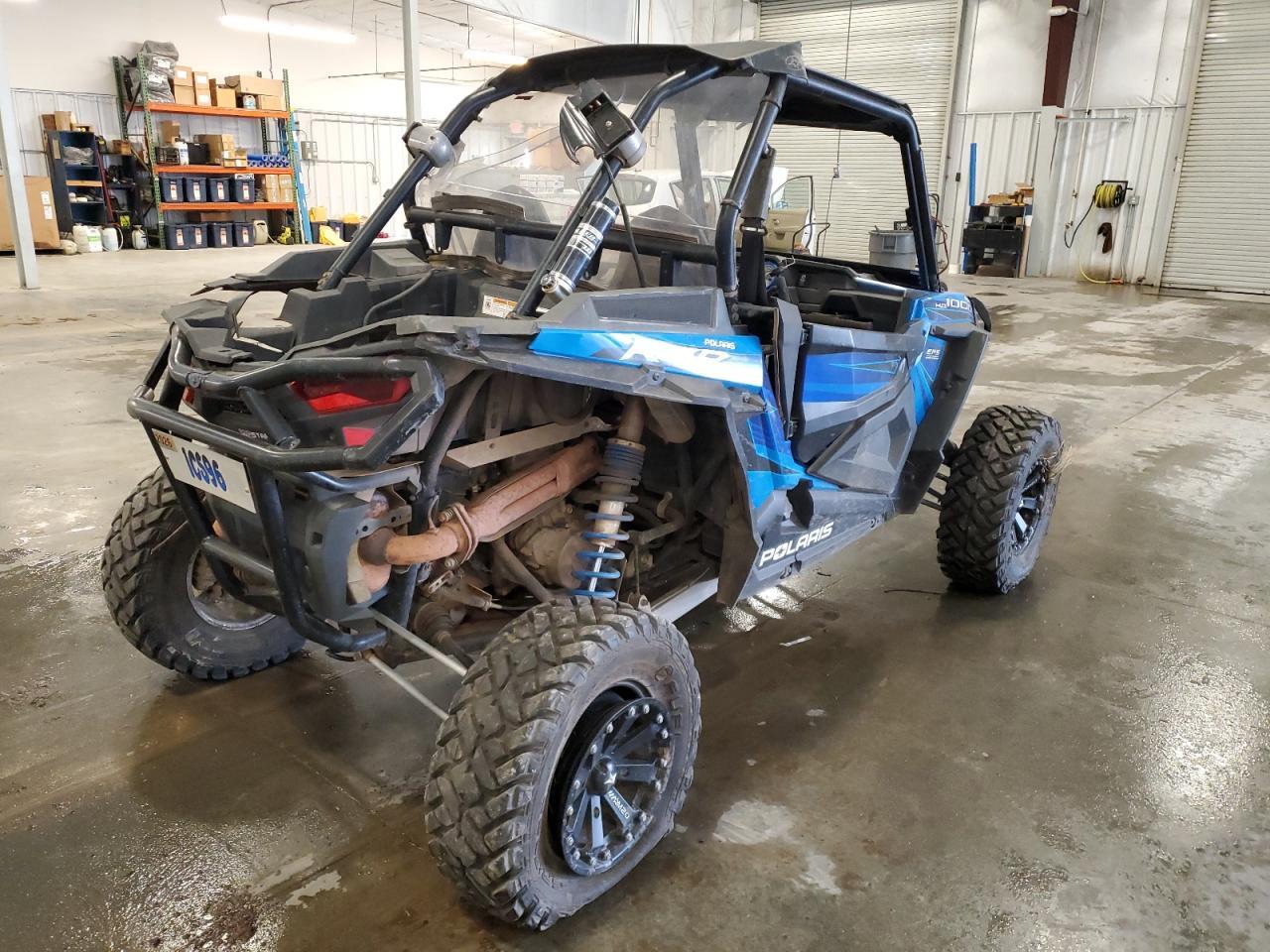 2015 POLARIS Rzr