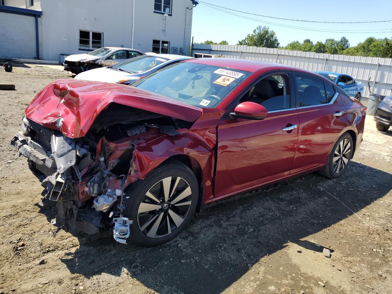 2022 NISSAN ALTIMA