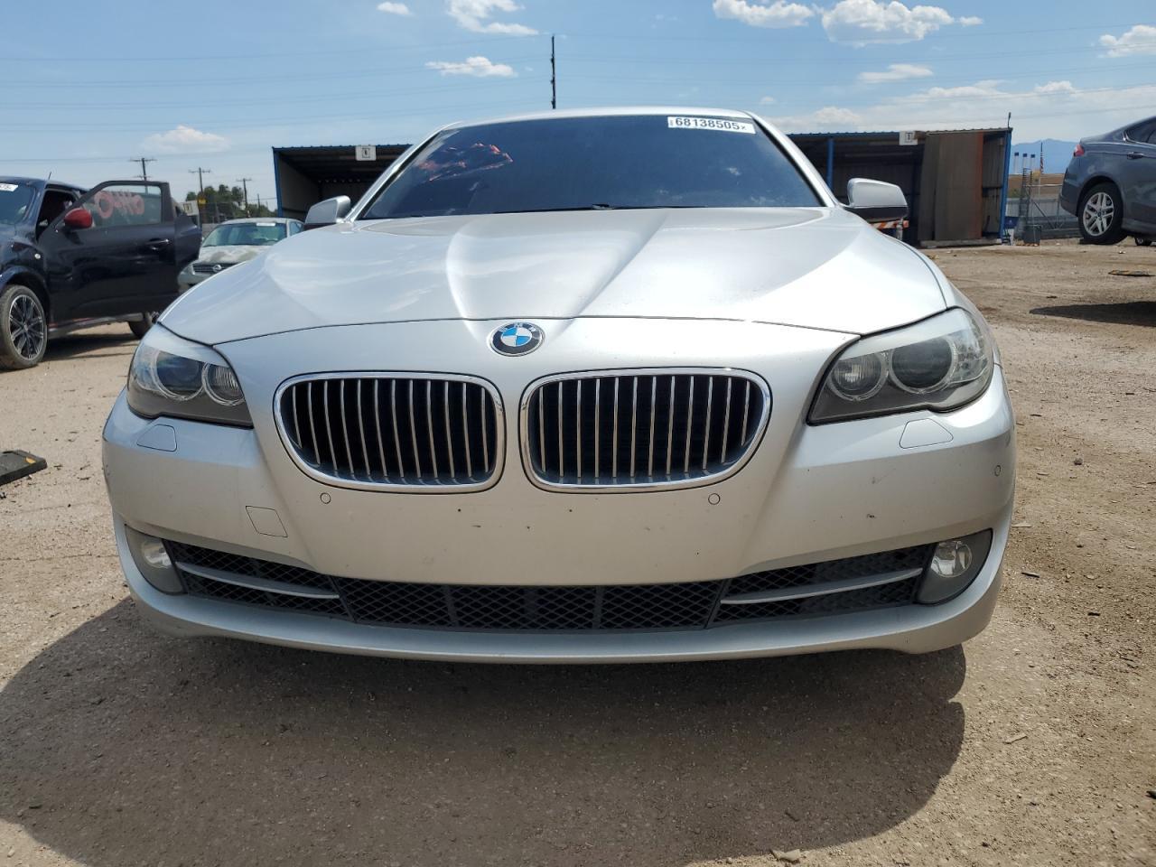 2011 BMW 5 series