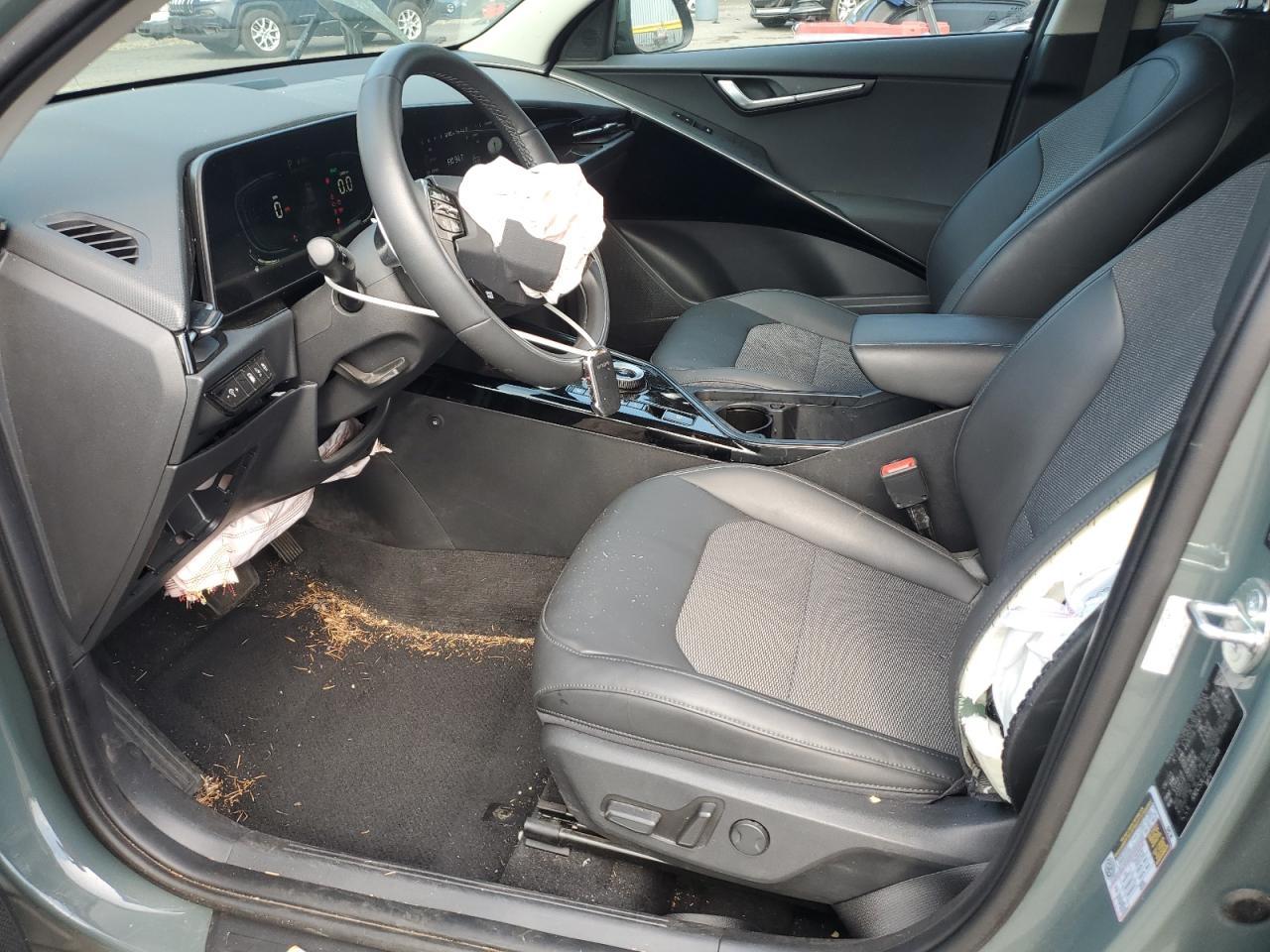 2023 KIA Niro