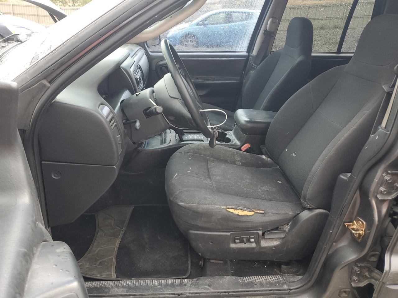 2004 JEEP Grand Cherokee