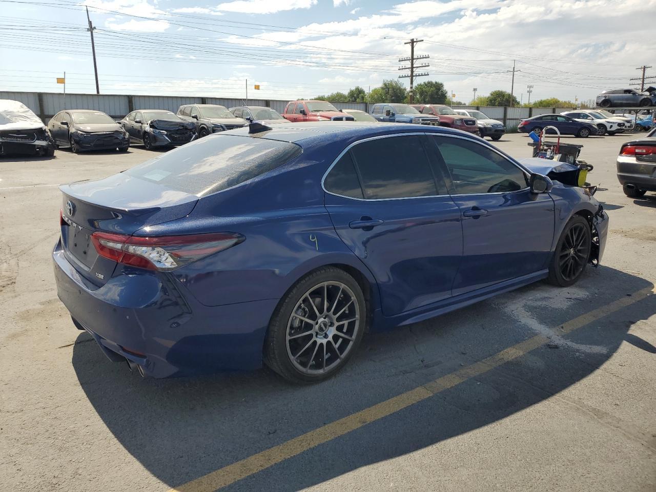 2024 TOYOTA CAMRY