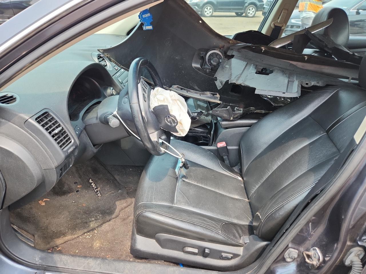 2009 NISSAN ALTIMA