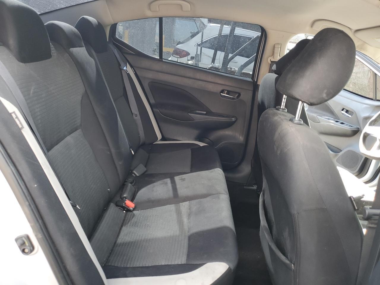 2021 NISSAN VERSA