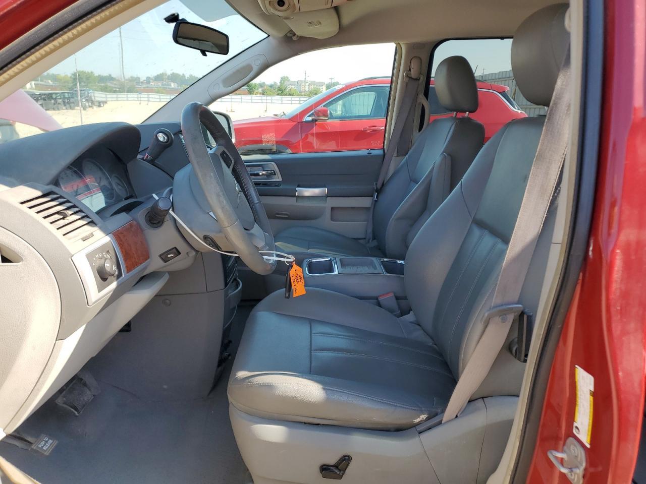 2008 CHRYSLER Town & Country