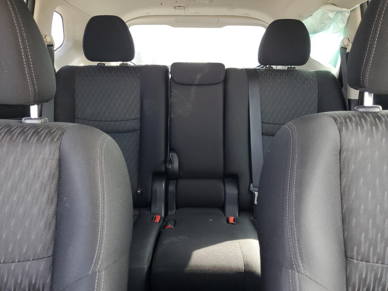 2019 NISSAN ROGUE