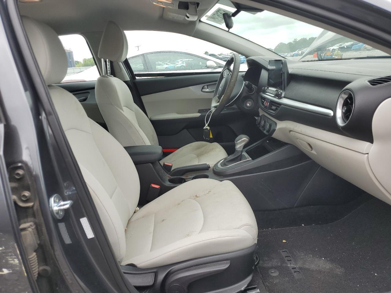 2022 KIA FORTE