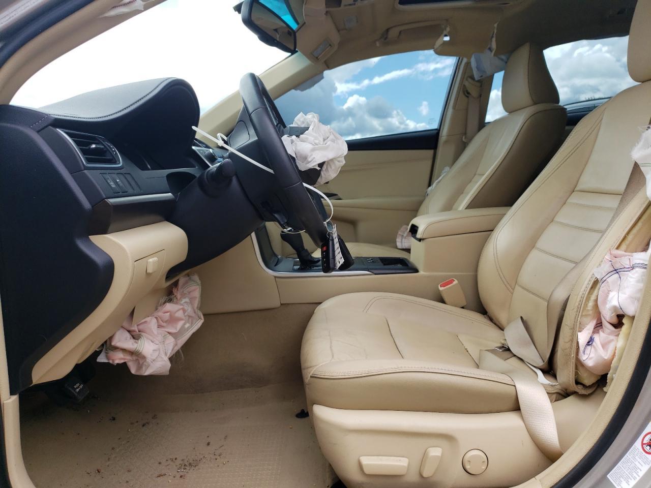 2017 TOYOTA CAMRY