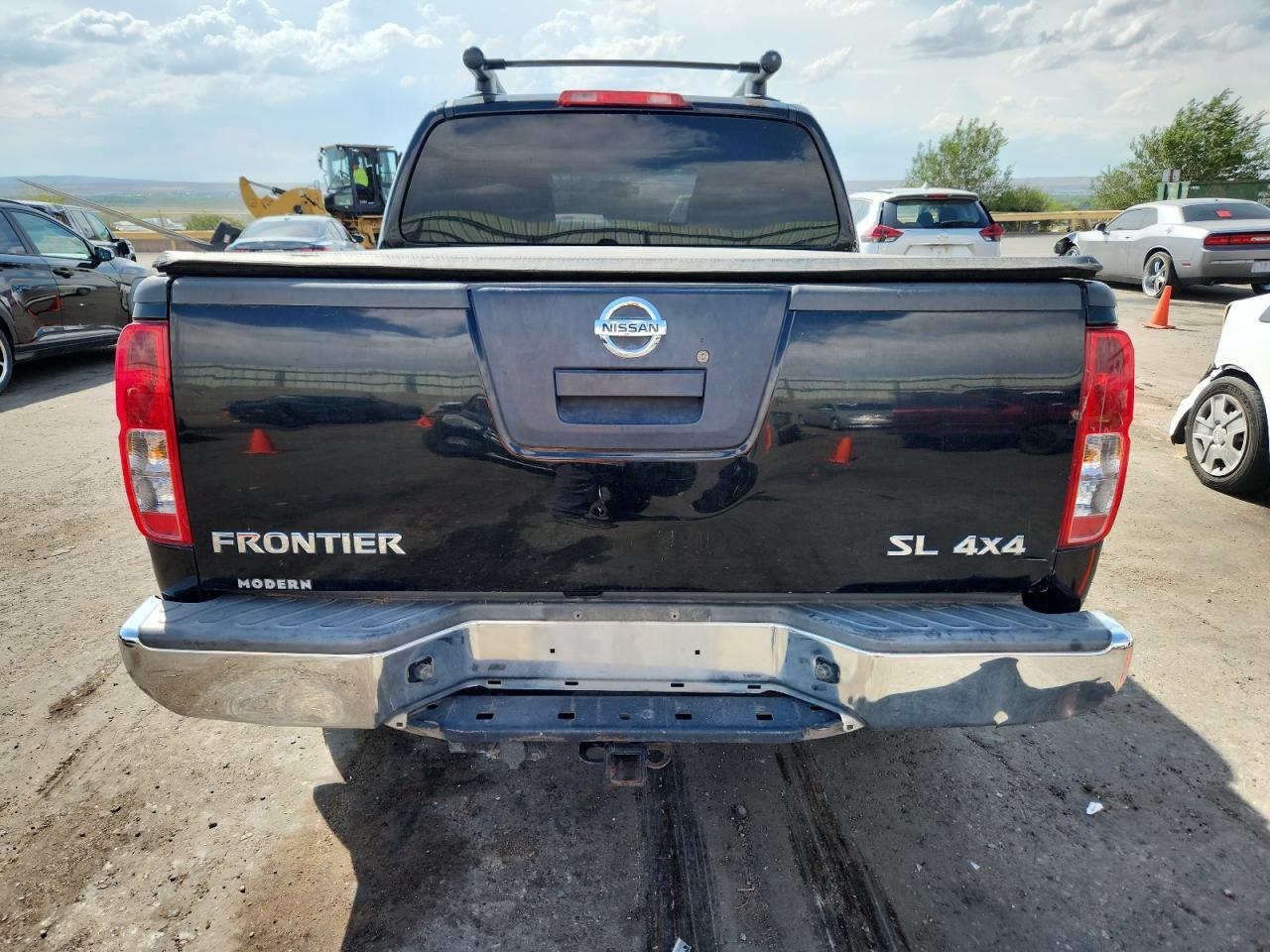 2011 NISSAN Frontier