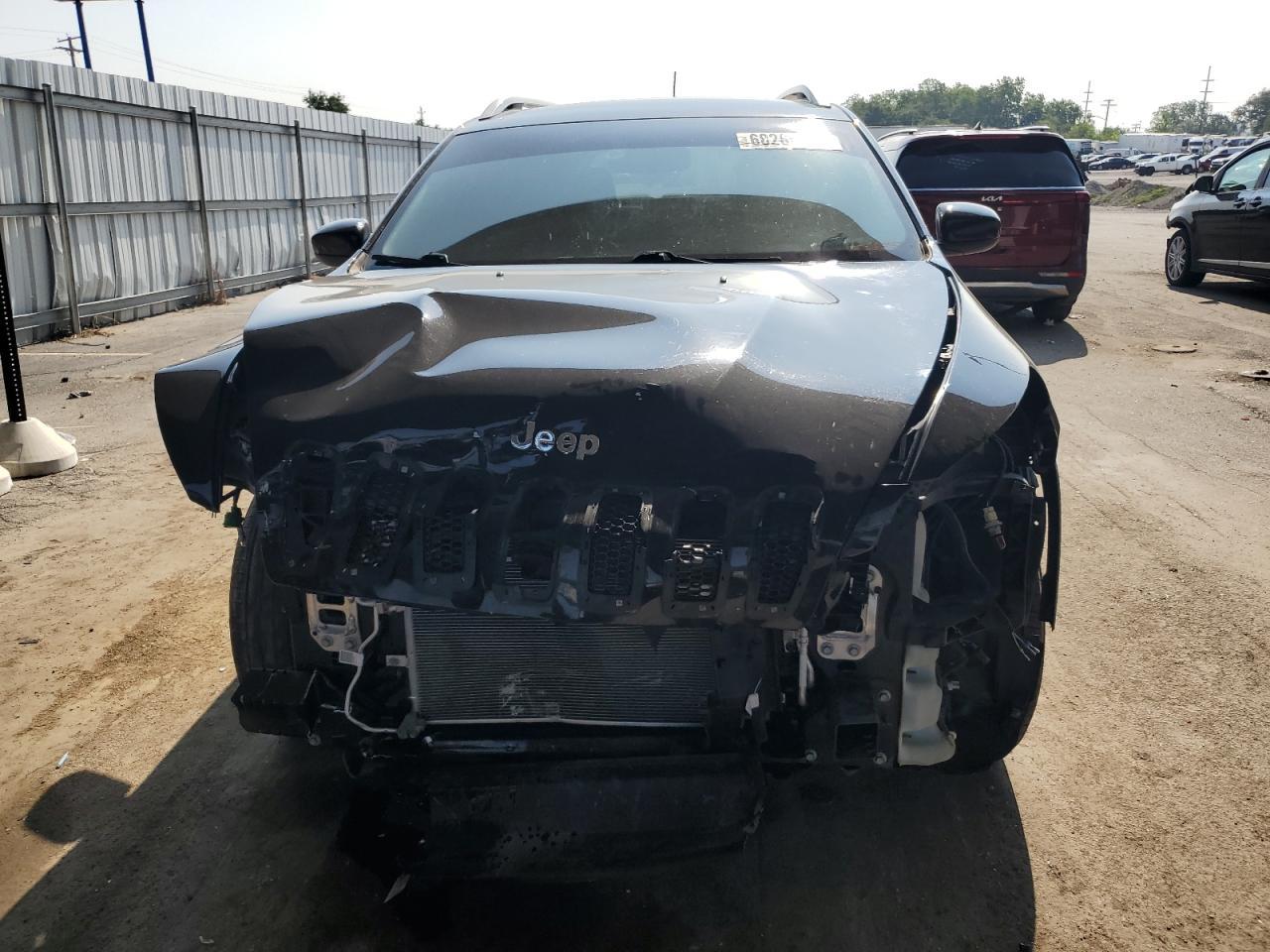 2018 JEEP CHEROKEE