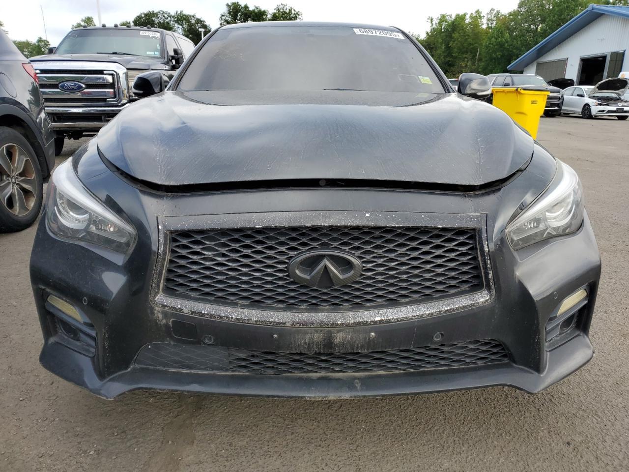 2016 INFINITI Q50