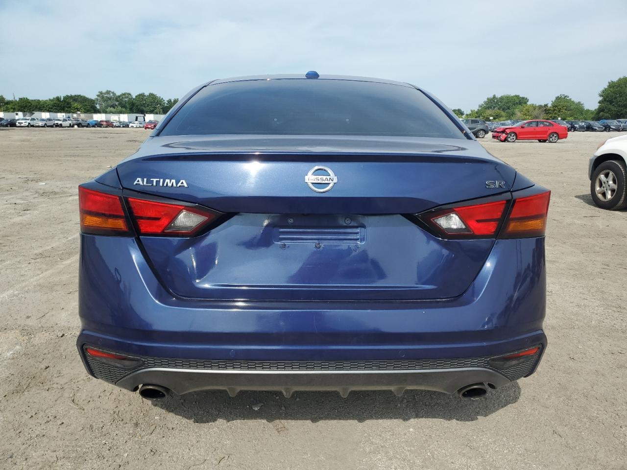 2022 NISSAN ALTIMA