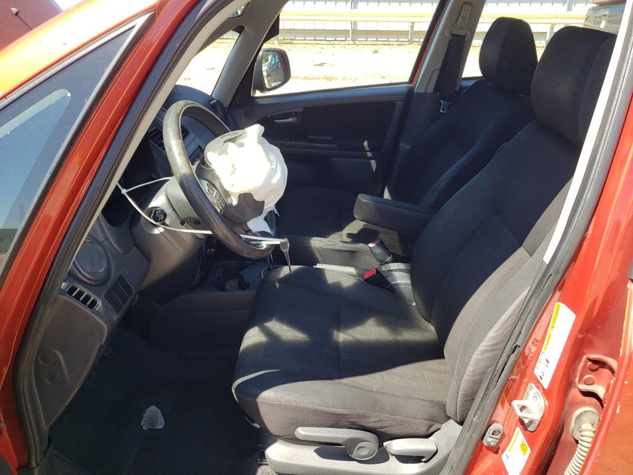 2011 SUZUKI SX4
