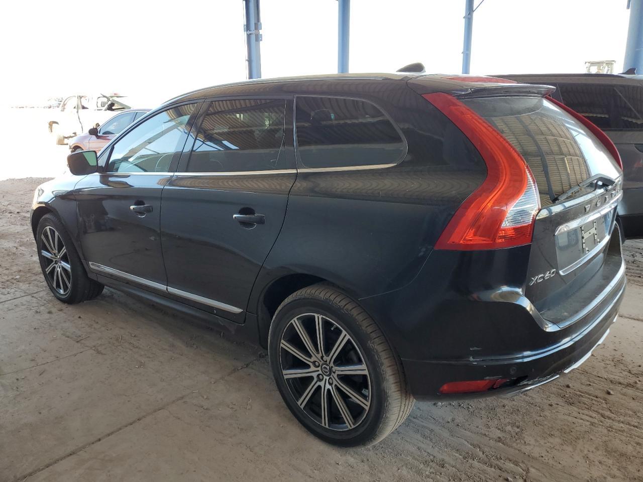 2015 VOLVO XC60