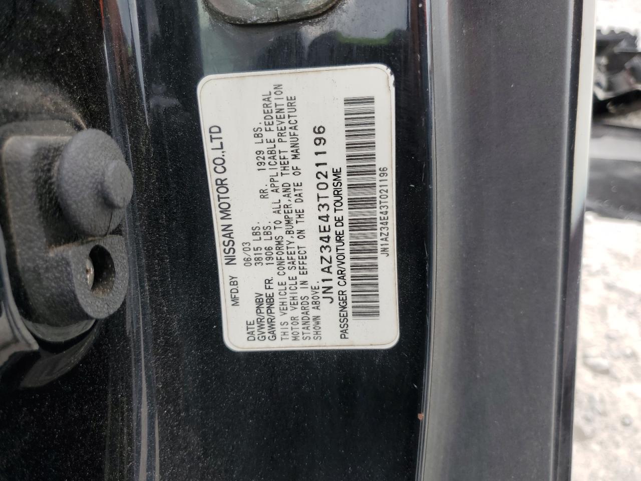 2003 NISSAN Z