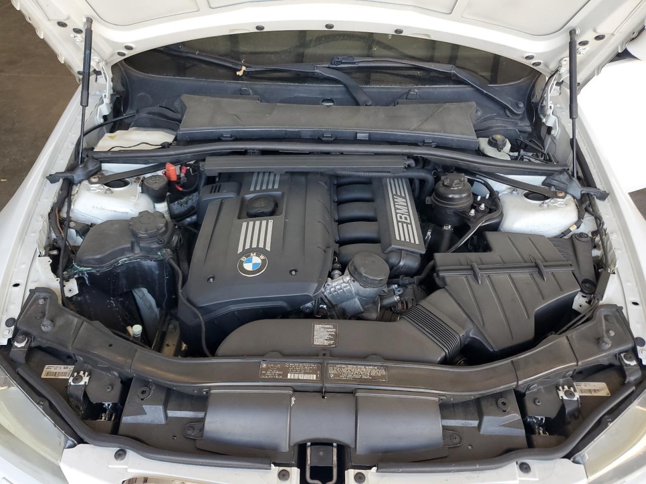 2011 BMW 3 SERIES