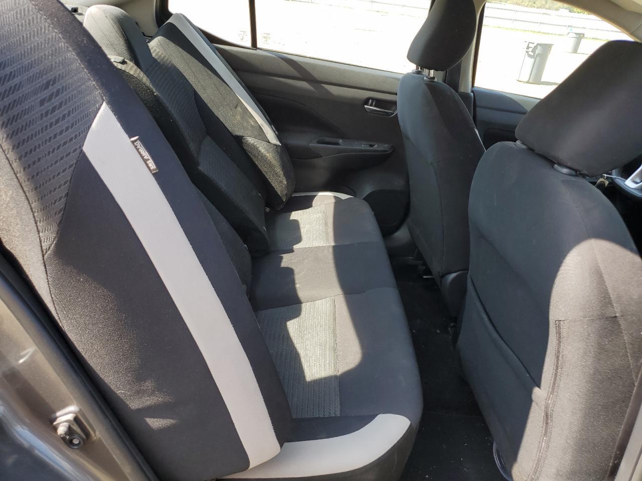 2022 NISSAN VERSA