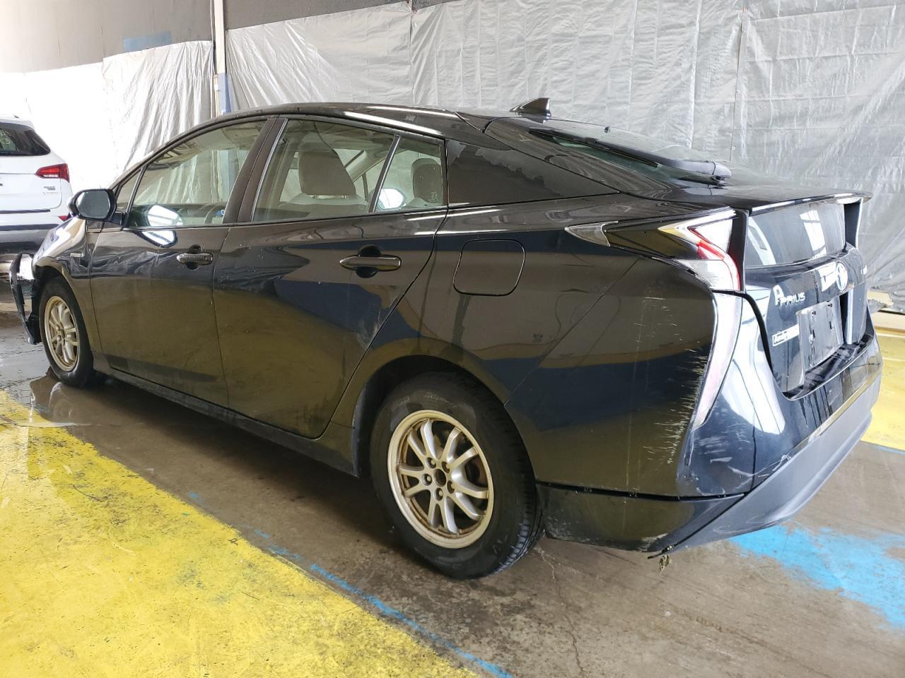 2016 TOYOTA PRIUS