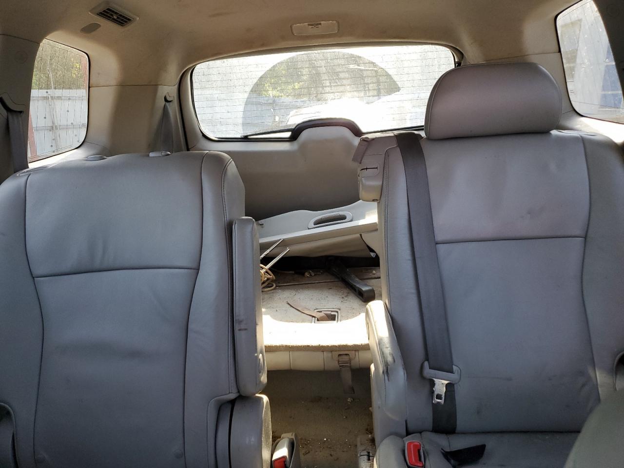 2010 TOYOTA HIGHLANDER