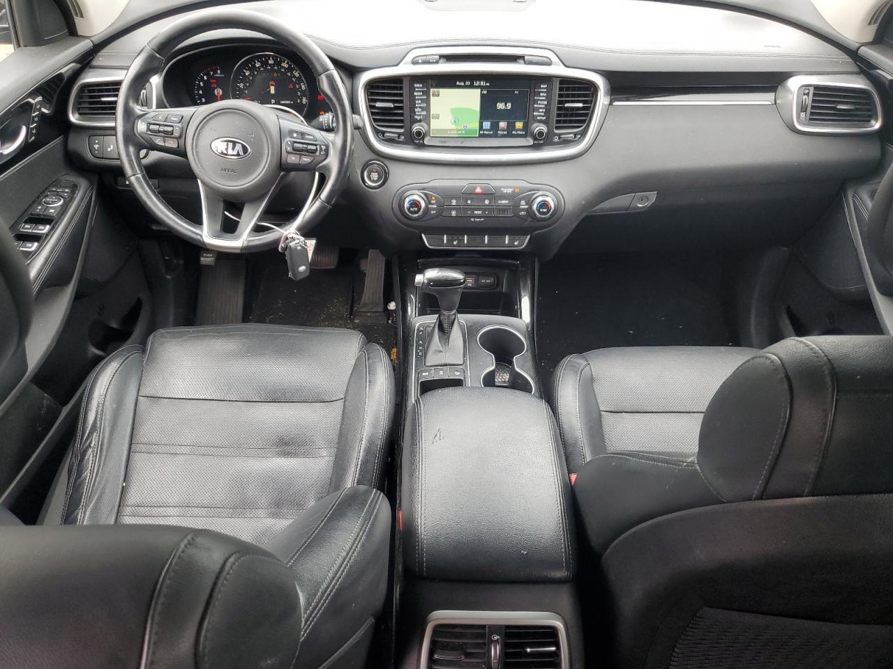 2016 KIA SORENTO