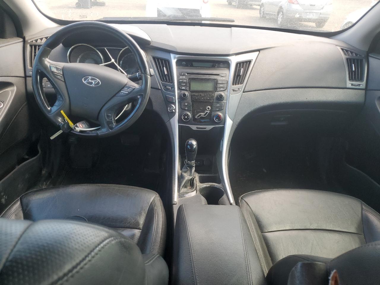 2013 HYUNDAI SONATA