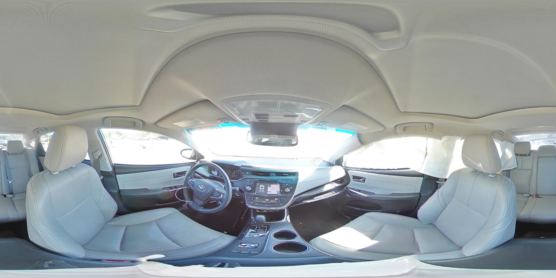 2016 TOYOTA Avalon