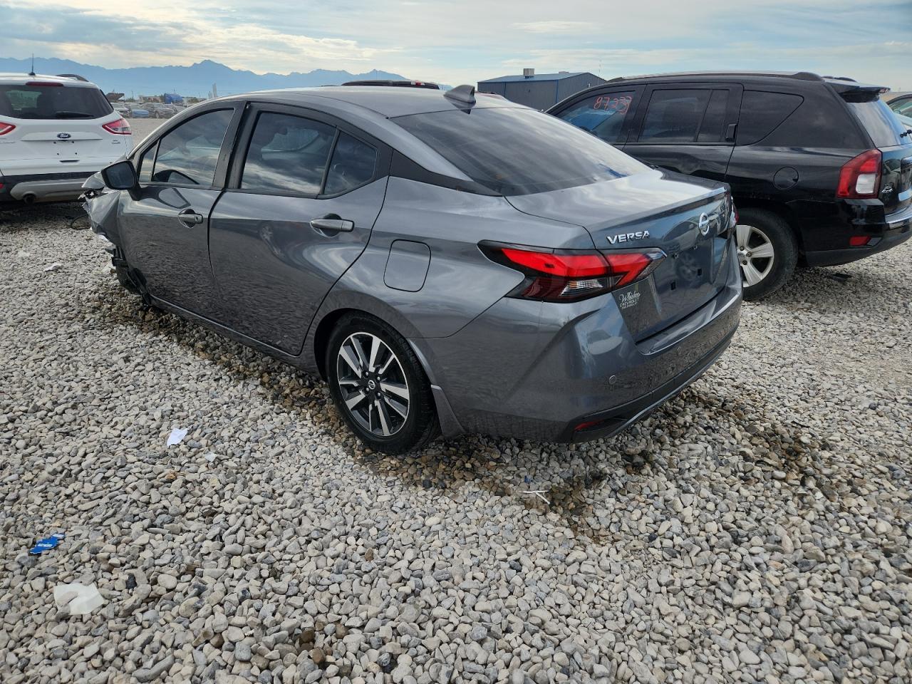 2022 NISSAN VERSA
