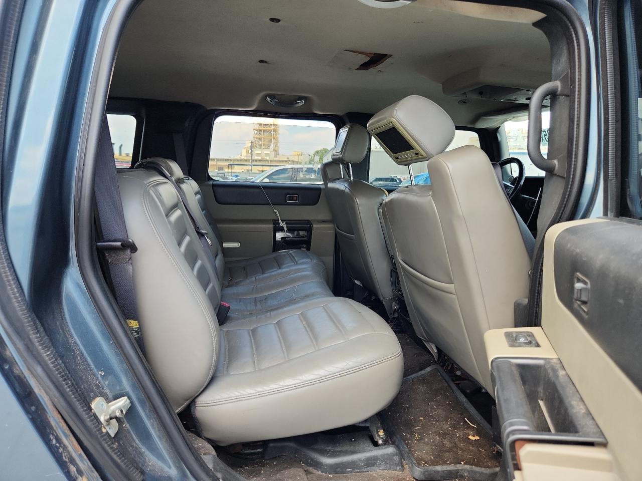 2005 HUMMER H2