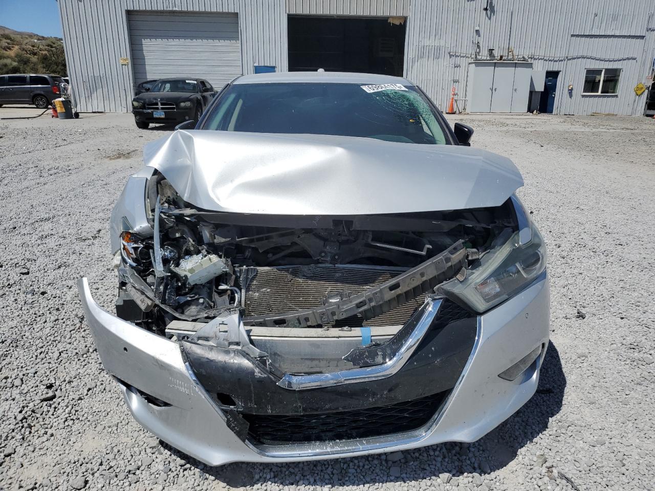 2018 NISSAN Maxima